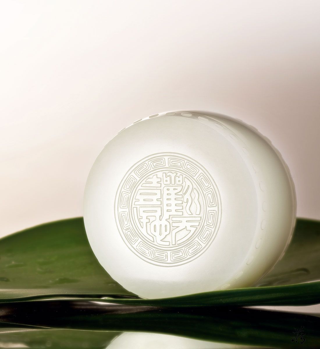 初出し 現物寫真 和田玉細密彫 麒麟送書 玉璧 玉牌  玉雕与书法的千年之恋和田玉鉴定保养知识大全-藏玉网- 藏玉｜藏玉APP_