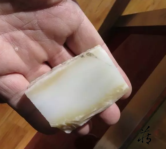 小知识:青海料里的野牛沟料和田玉鉴定保养知识大全