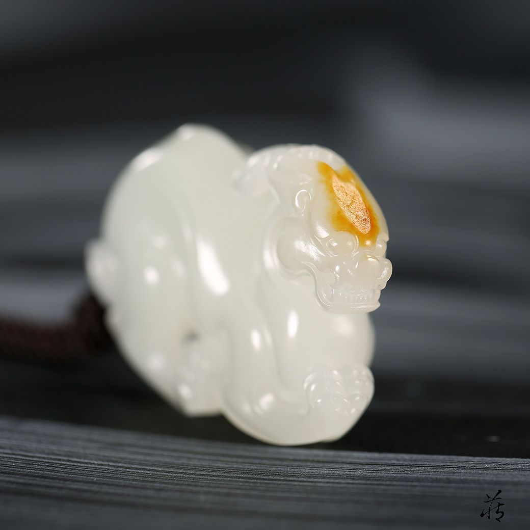 明から清時代　和田玉　双貔貅　龍亀 瑞獣　純和田玉彫り　古玉石　繊細(F-57) 明から清時代 和田玉 双貔貅 龍亀 瑞獣 純和田玉彫り