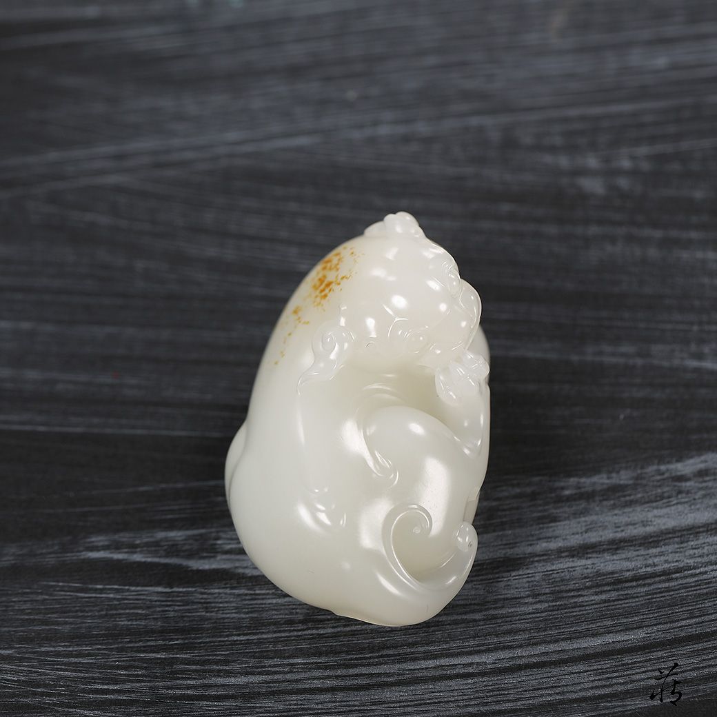 明から清時代　和田玉　双貔貅　龍亀 瑞獣　純和田玉彫り　古玉石　繊細(F-57) 四代目 和田瞬佑 彫金おりん『極楽瑞龍』 - 国内外の優れた伝統