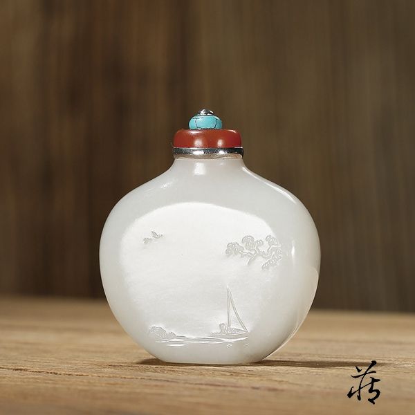 失玩的掌中奇珍——鼻烟壶和田玉鉴定保养知识大全-藏玉网- 藏玉｜藏玉APP