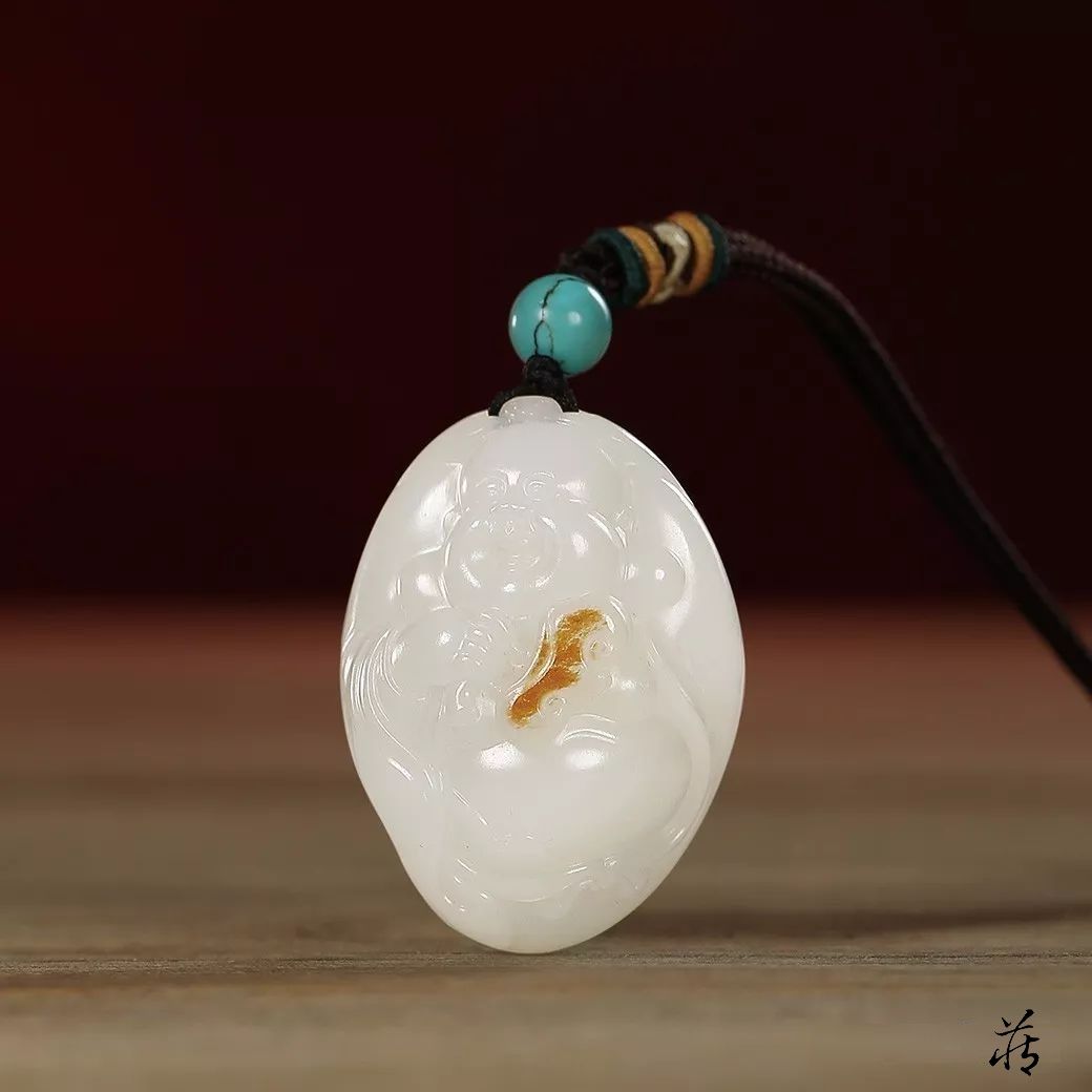 和田玉爱好者都说：男戴观音，女戴佛！和田玉鉴定保养知识大全-藏玉网