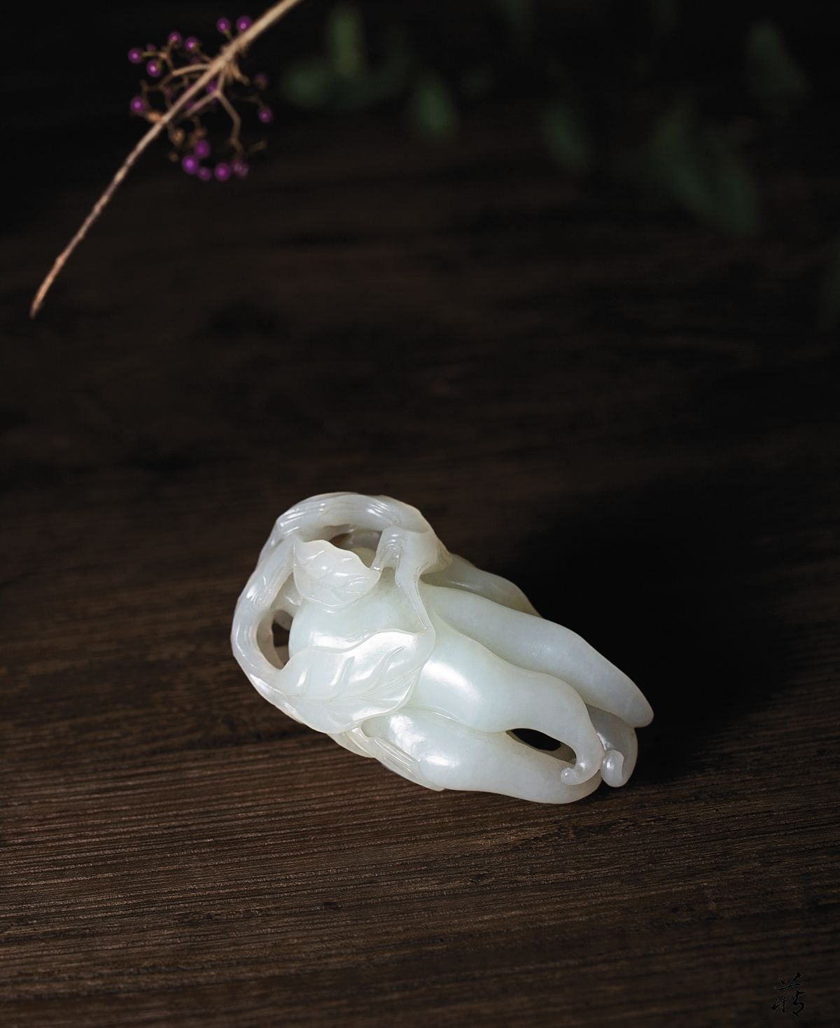 禅心自在：和田玉雕出的佛手！和田玉鉴定保养知识大全-藏玉网- 藏玉