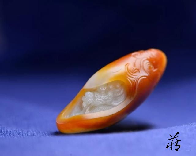 天馬專用 和田玉龍 2 個 龍雕刻 玉器 中国古美術 時代物 重さ約655g 古人为何爱在玉器上雕龙刻凤--书画--人民网