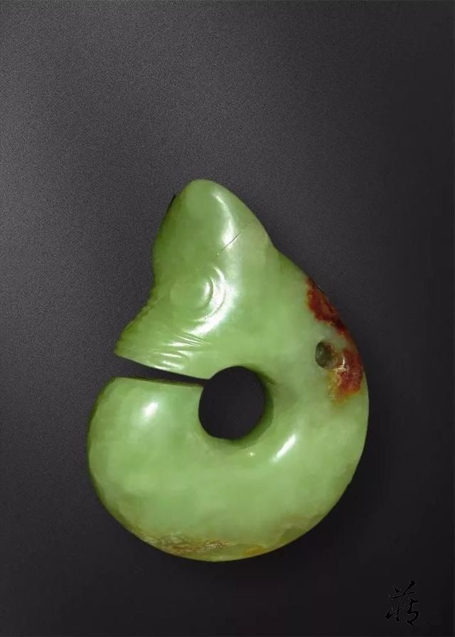 天价玉猪龙背后，带火的却是这种和田玉！和田玉鉴定保养知识大全-藏玉