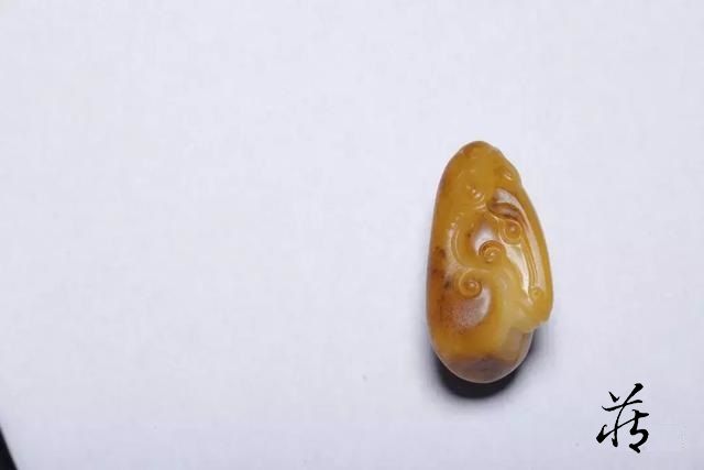 和田玉马首，忠诚善良，负重前行和田玉鉴定保养知识大全-藏玉网-