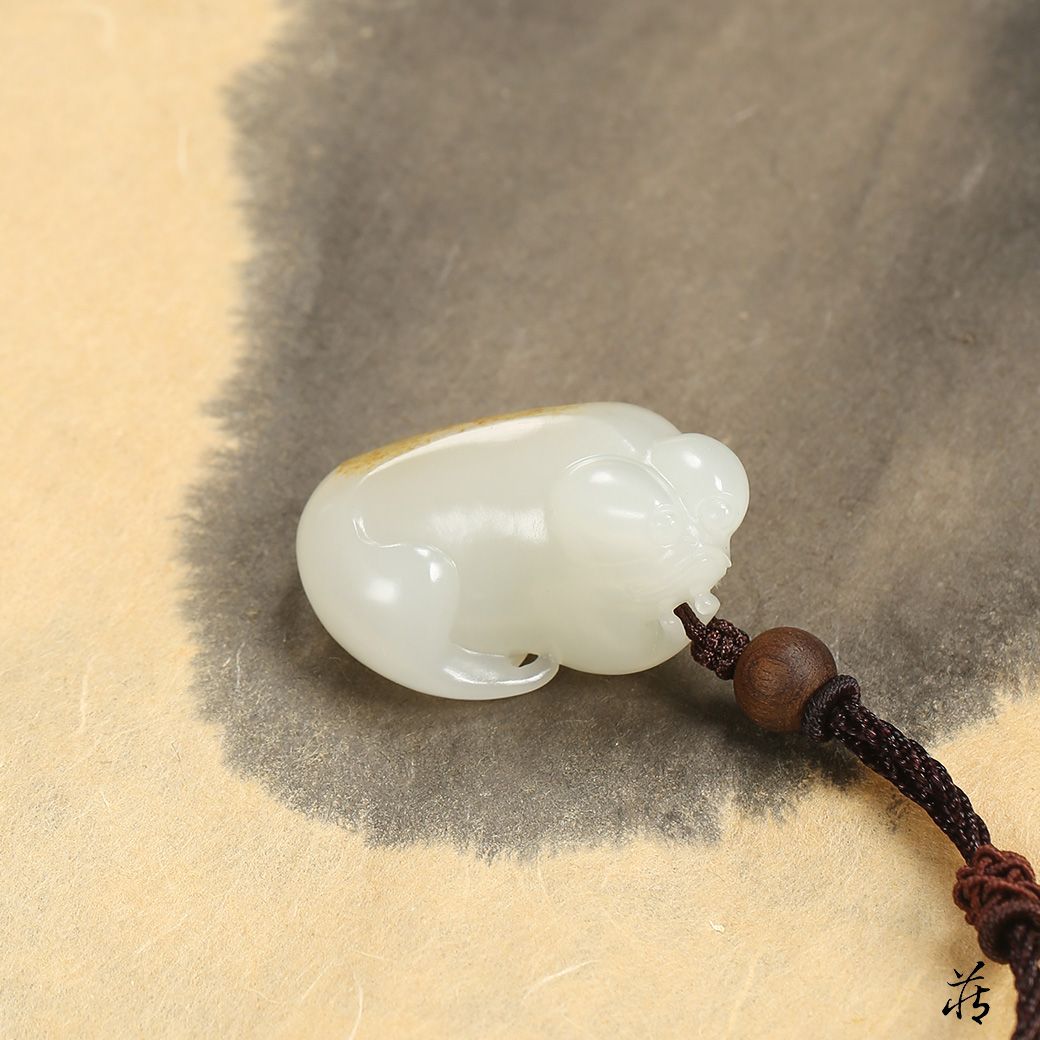 和田玉雕刻:三条腿的动物- 文集- 藏玉网-专注传