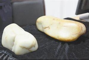 信息量大：男子因炫耀玉石导致家中被盗