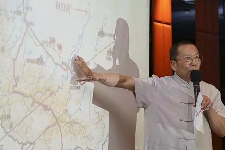 籽料到底是怎么形成的，听听专家怎么说