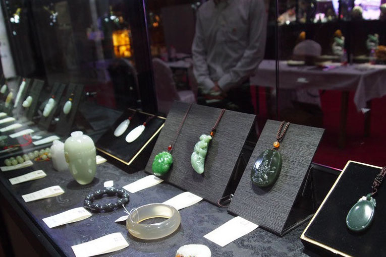 从缅甸公盘量升价跌看和田玉的发展
