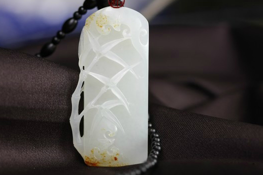 最具赌性的和田白皮料