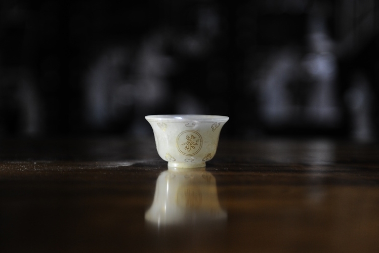 被玩坏的“金镶玉”