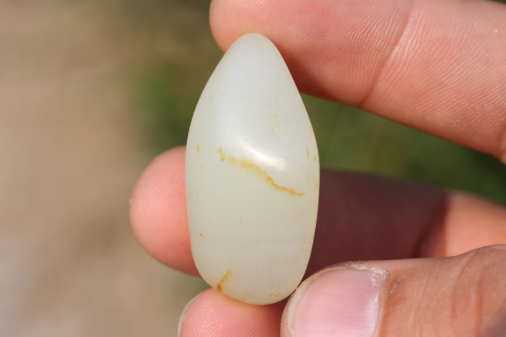小知识：籽料的细腻浑厚与白度之间的关系