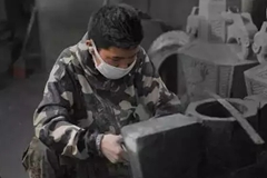 玉雕师的艰辛：一生玉雕一身病!