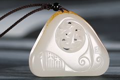 想拿金奖，得先让玉雕作品有情趣