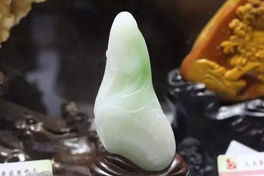 小知识：逆势上涨的和田玉