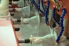 机雕生产线：大批机雕和田玉都是这么生产出来的！