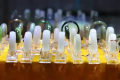 仅仅一个名词，就让他的和田玉价格翻了几倍