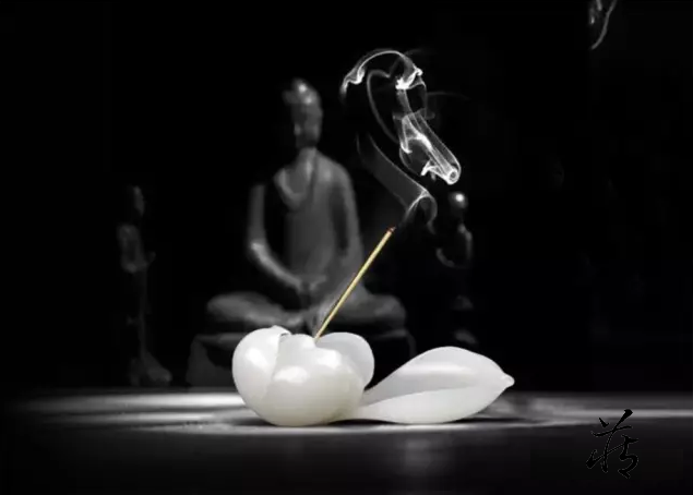 珮定情缘白玉雪，卿卿误我我误卿（下）