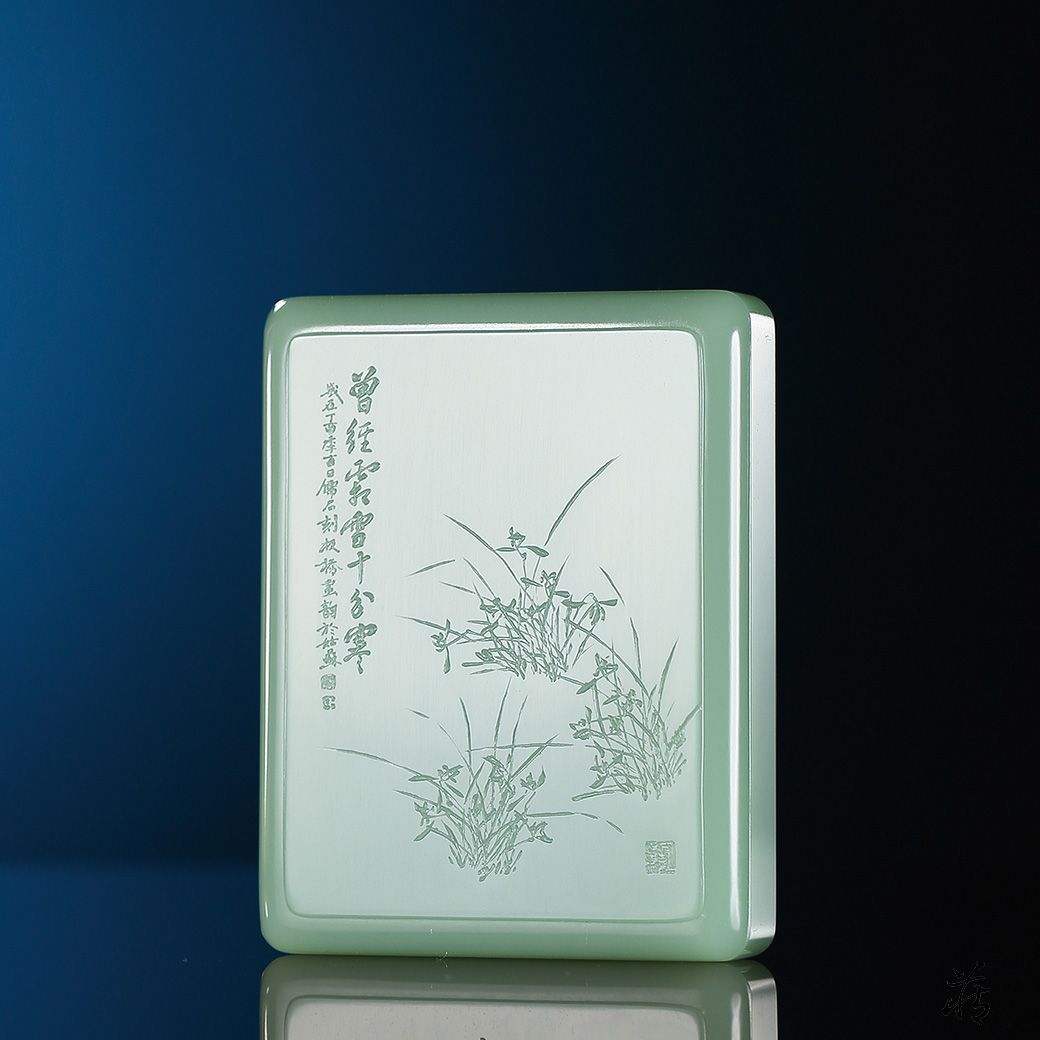 一分钟带你了解爆红的鸭蛋青和田玉|小白学玉