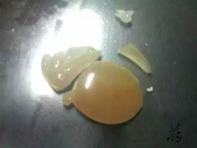 和田玉摔碎后怎么补救很多人看完后立马照做了