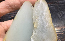 籽料奇葩切：一半海水一半火焰的和田玉