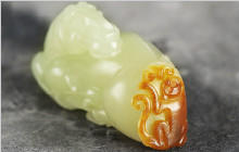 和田玉上的泼猴，竟然有这么好的寓意！