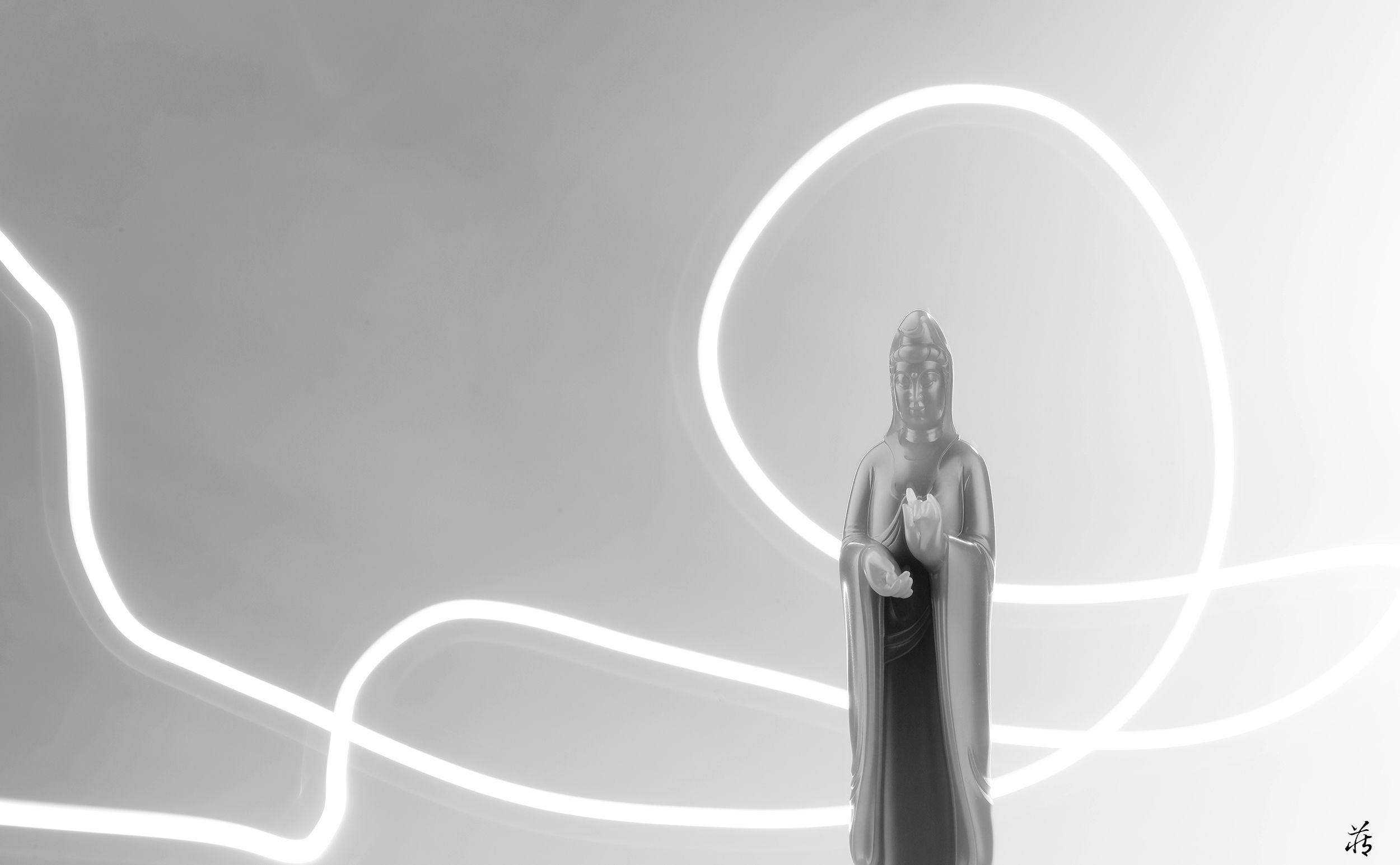 和田玉观音:慈眉善目,佛光普照