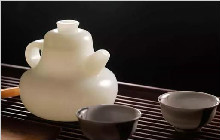 【臻品】和田玉雕《米德壶》：通透高洁，不染尘埃