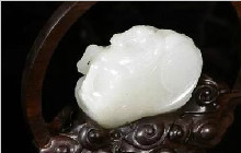 红皮白肉和田玉，他用一把刻刀锻造家国情怀