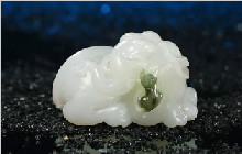 天皇继位又见“三神器”，玉雕师看后：这东西多的是