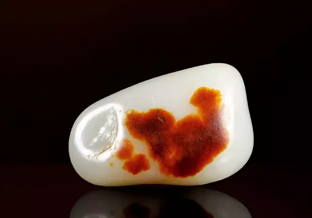 32万买的和田玉，5个月后180万卖出，这捡漏水平不得不服！