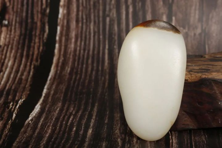 臻品丨顶天立地，聚秋梨皮原石，新疆和田籽料，邀您共赏