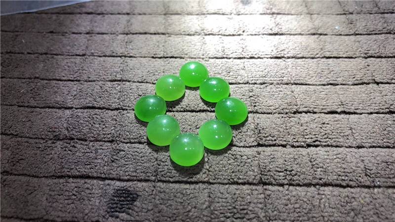 另一种苹果绿——乌兰海碧玉！