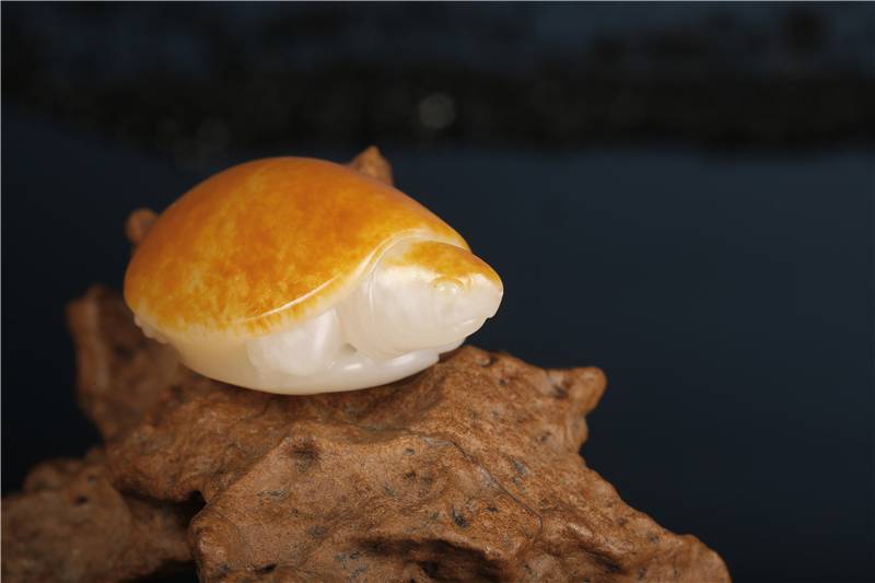 100万买了两块红皮白肉，原来这种红皮才是顶级籽料！