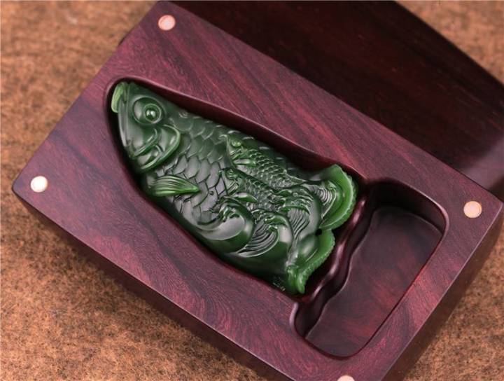 一料难求！管窥碧玉中顶级菠菜绿，我们需要知道这几点